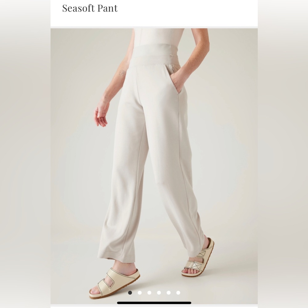 Athleta Seasoft Pant Size Medium NWT